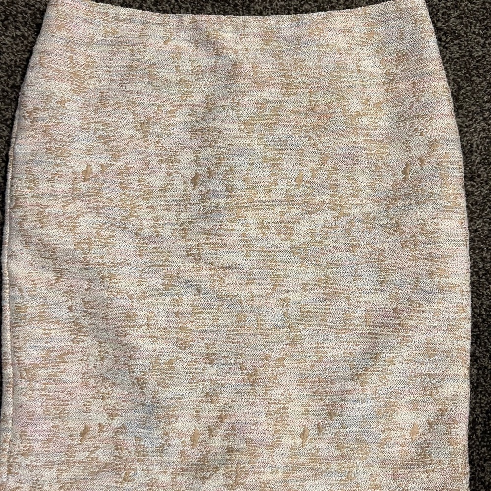 Ann Taylor Factory Cream Pencil Skirt Knee-Length